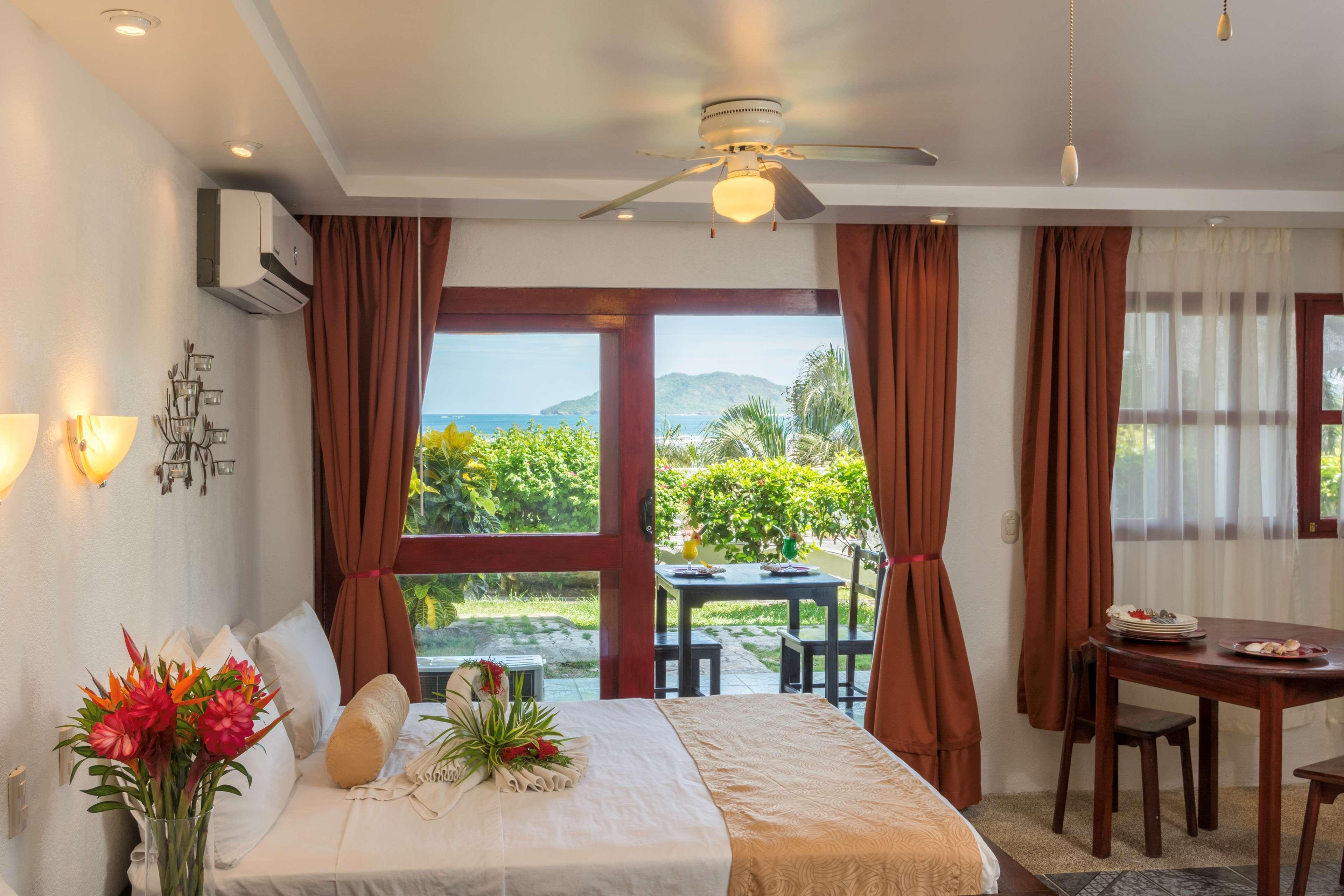 Best Western Tamarindo Vista Villas Eksteriør billede